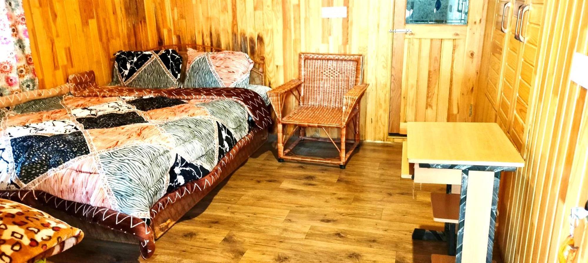 The Clover Inn Srīnagar 外观 照片